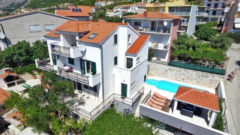 Vila Jadran Omiš Exteriör bild