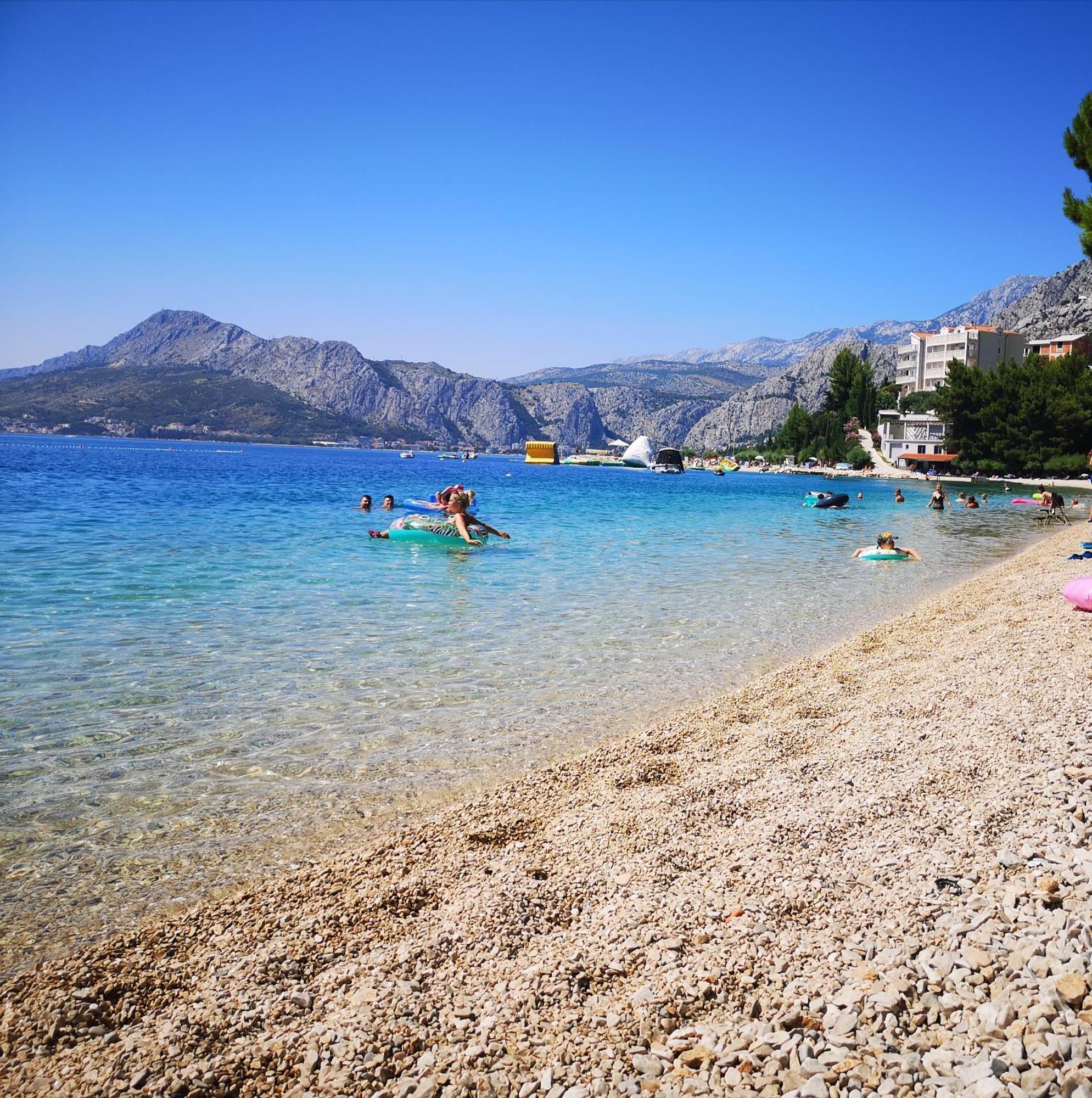 Vila Jadran Omiš Exteriör bild
